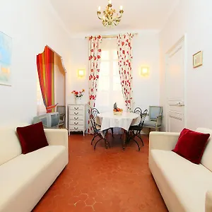 Brimer 2* Cannes